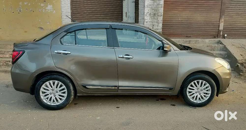Maruti Suzuki Dzire 2022 Petrol 35000 Km Driven