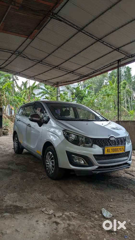 Mahindra Marazzo Well Maintained