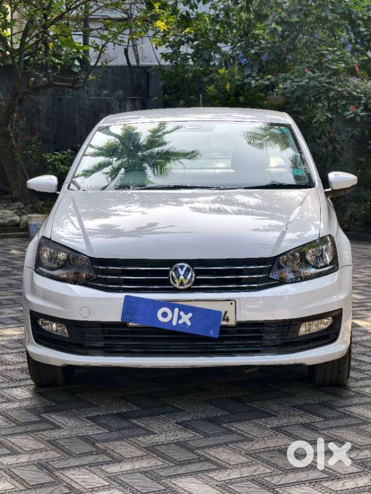 Volkswagen Vento Sport 1.2 Tsi At, 2016, Petrol