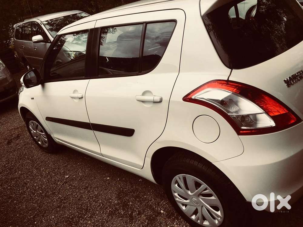 Maruti Suzuki Swift 2016 Petrol 58275 Km Driven