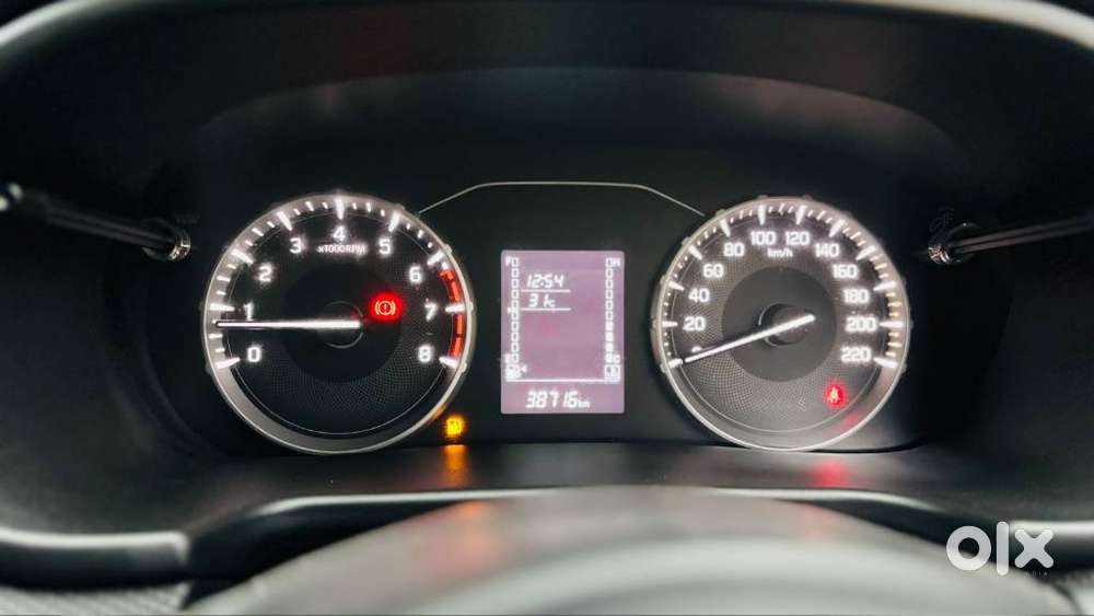 Maruti Suzuki Brezza, 2023, Petrol