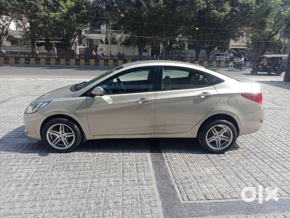 Hyundai Verna Crdi 1.6 At Sx Plus, 2013, Diesel