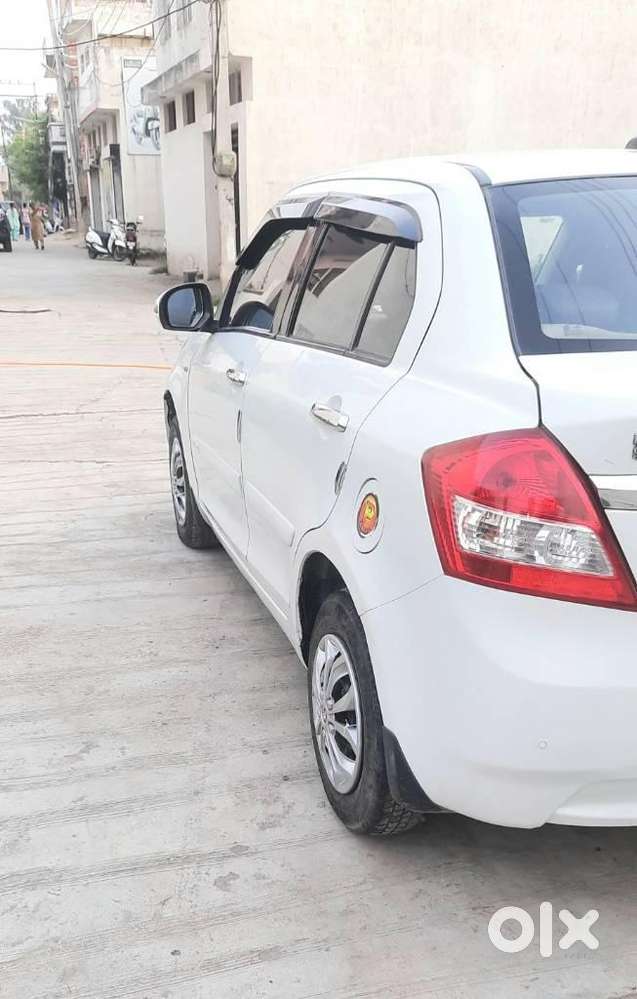 Maruti Suzuki Swift Dzire Vxi Regal Limited Edition Mt, 2012, Petrol