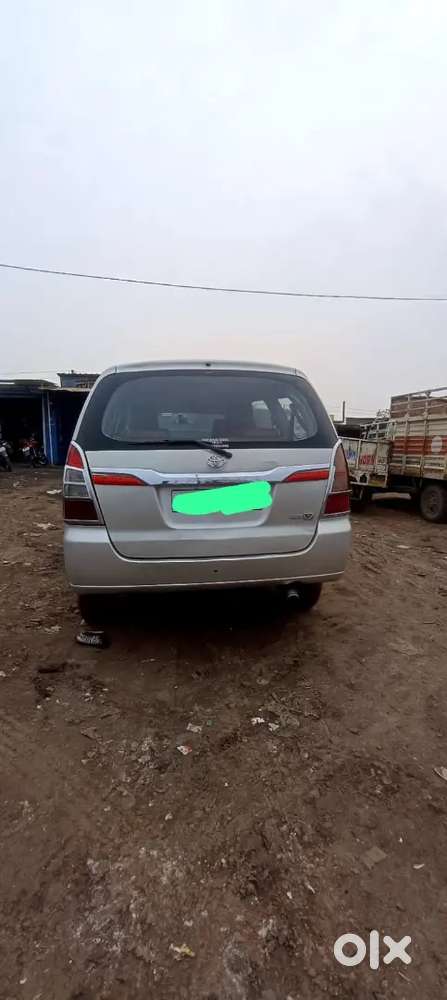 Toyota Innova 2.5 Vx 2016