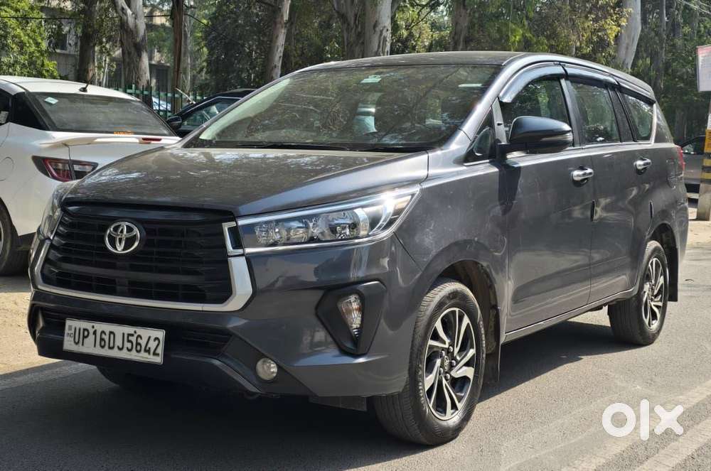 Toyota Innova Crysta 2.4 Gx Limited Edition 7 Str, 2022, Diesel