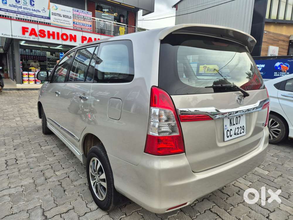 Toyota Innova 2.5 V 7 Str, 2015, Diesel