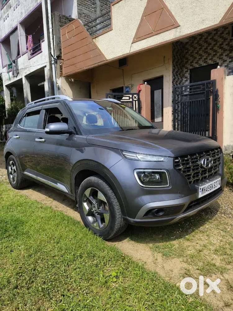 Hyundai Venue 2021 Diesel Manual 85000 Km Driven