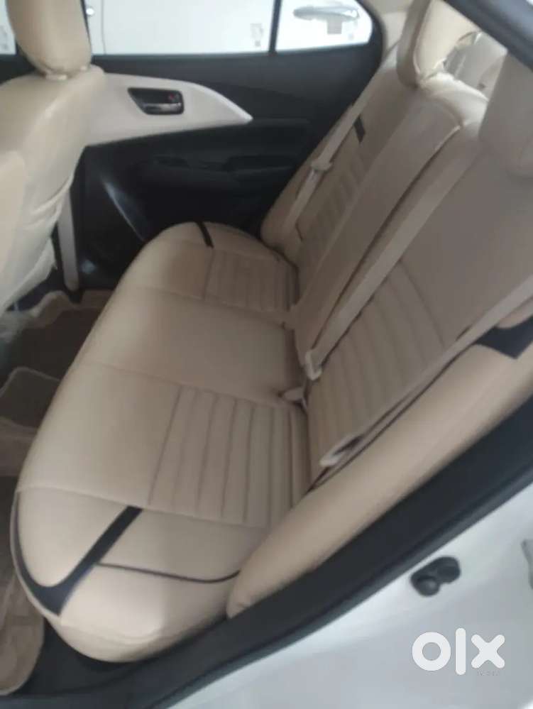 Maruti Suzuki Dzire Vxi 2025