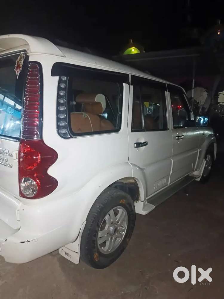 Mahindra Scorpio 2012