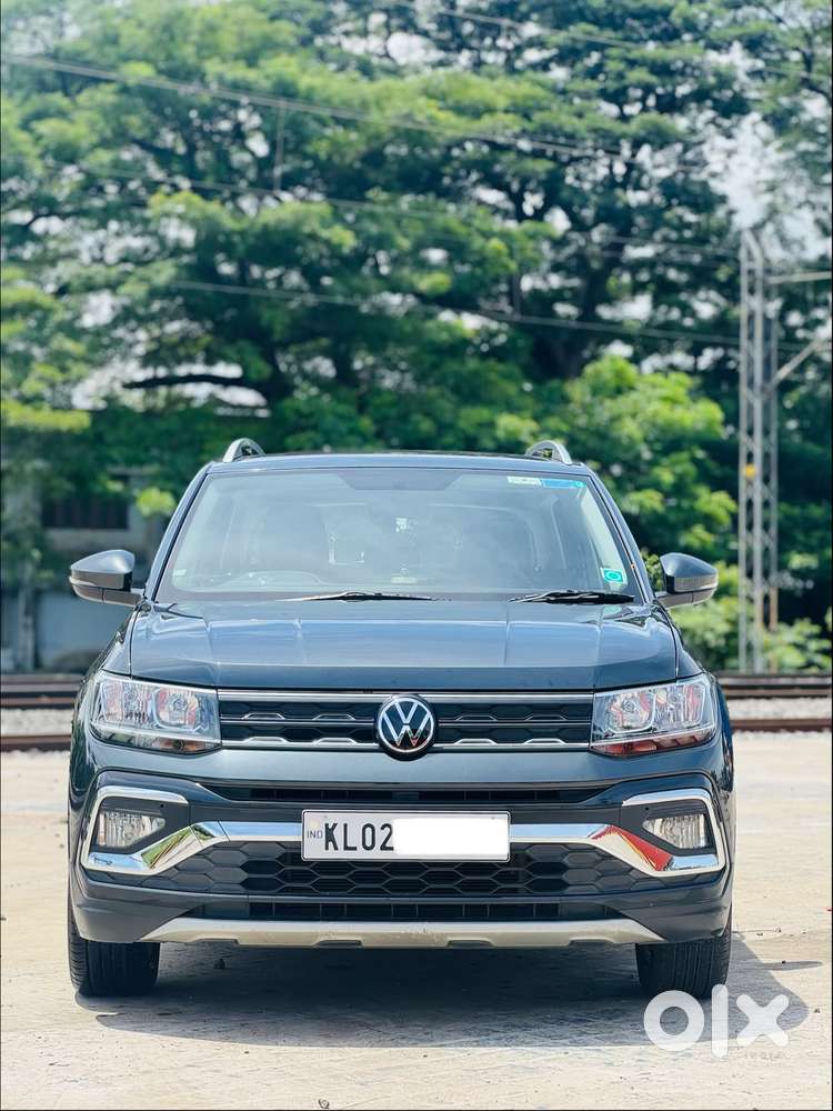 Volkswagen Taigun 1.0 Tsi Highline At, 2022, Petrol