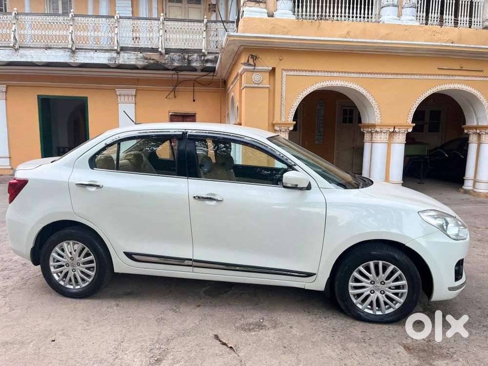 Maruti Suzuki Swift Dzire Zdi + Amt, 2018, Diesel