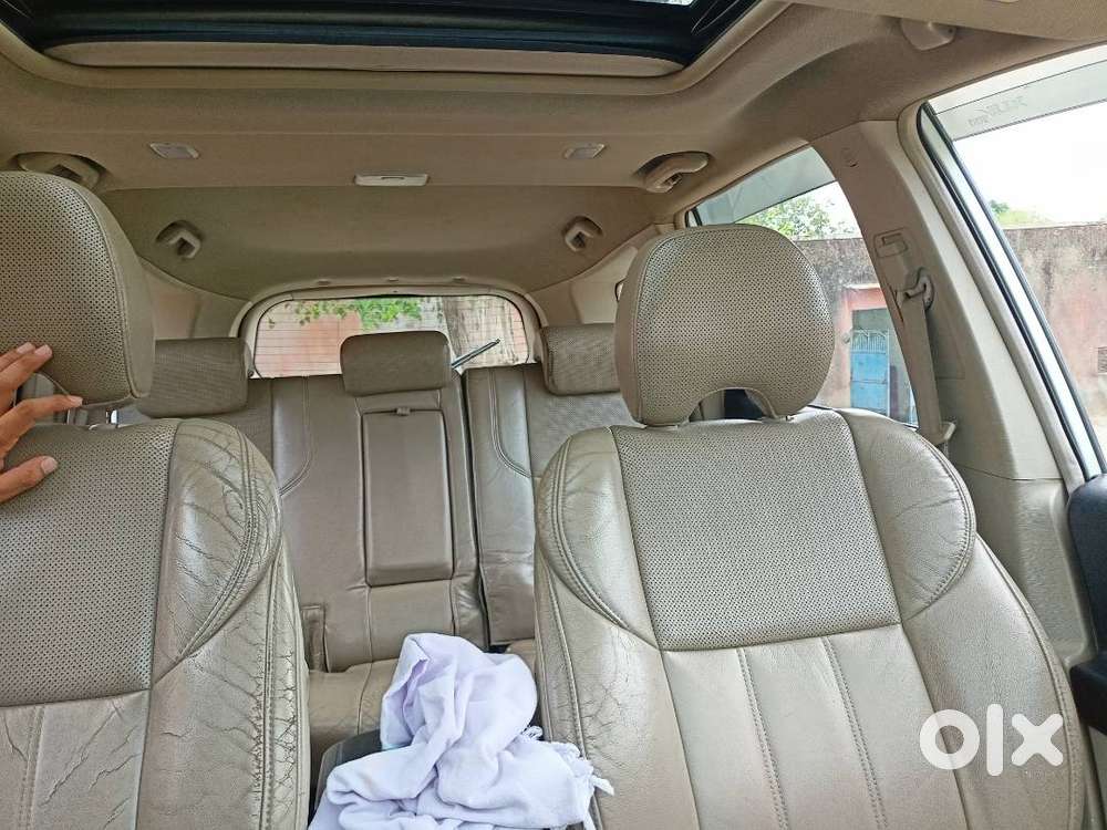 Mahindra Xuv500 W10  With Vip Number