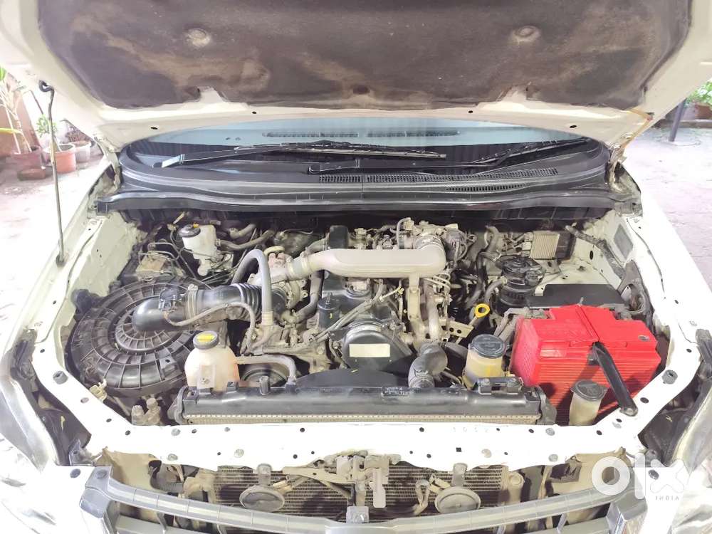Original Kerala Toyota Innova 2.5 Zx 2014 Single Owner Urgent Sale