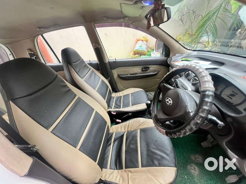 Hyundai Petrol Manual 2011
