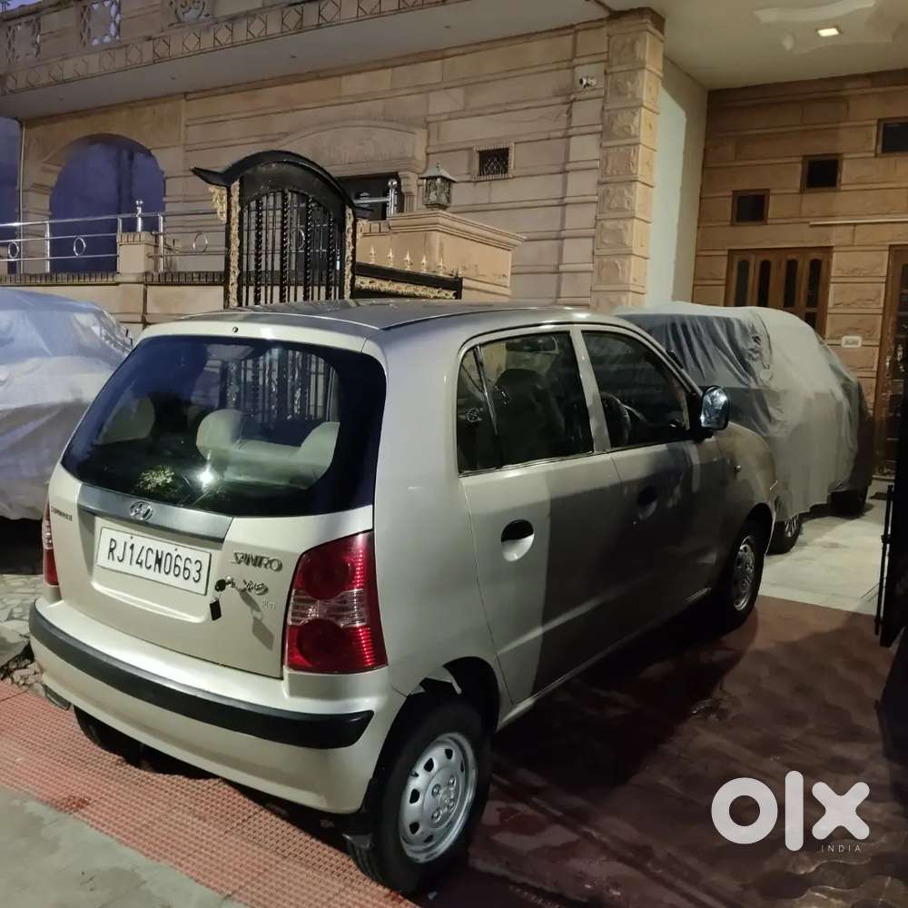 Hyundai New Santro 2011