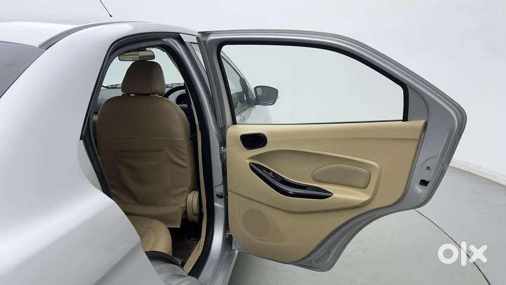 Ford Figo Aspire Titanium Plus, 2021, Petrol