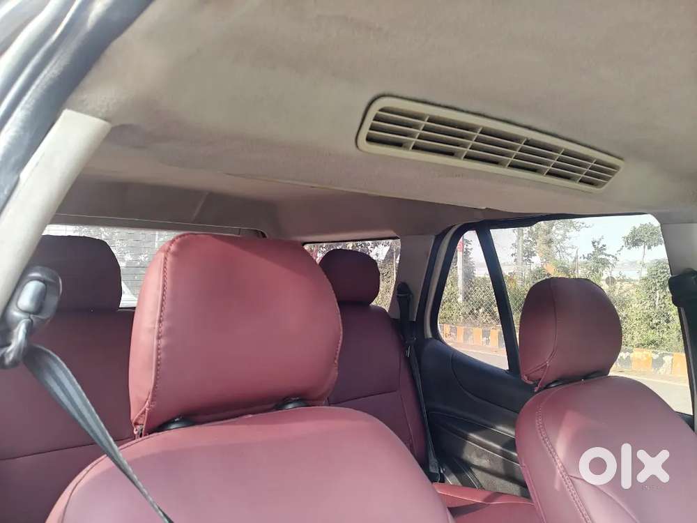 Tata Safari Storme 2018