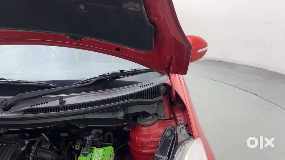 Maruti Suzuki Swift Vvt Vxi, 2015, Petrol