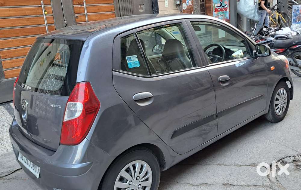 Hyundai I10 Sportz, 2016, Cng & Hybrids