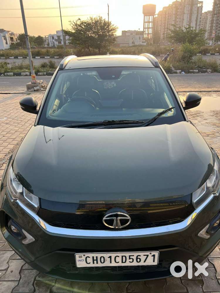Tata Nexon Deisel Sunroof