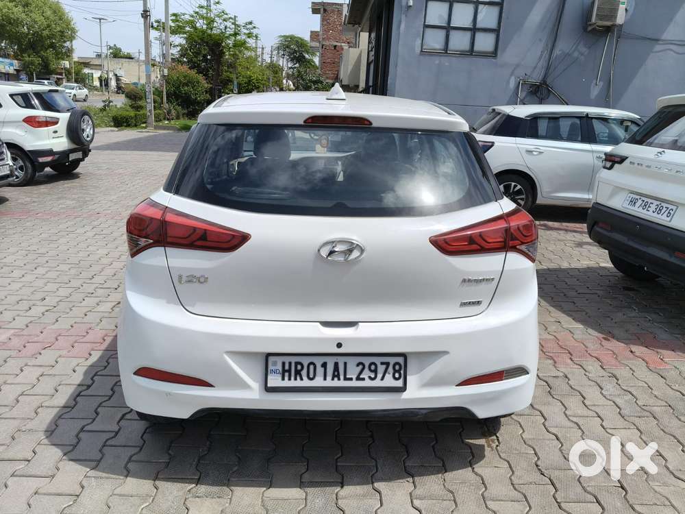Hyundai I20 Magna Plus, 2015, Petrol