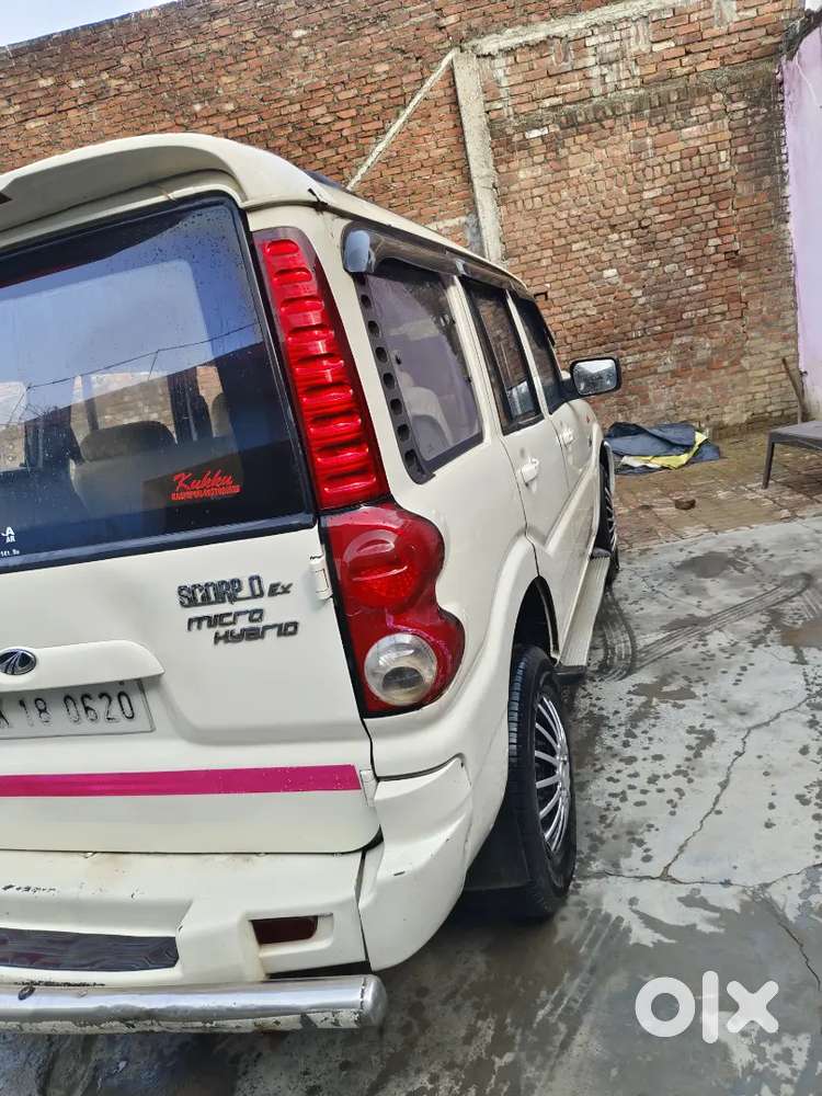 Mahindra Scorpio Diesel Manual 2013 Variant