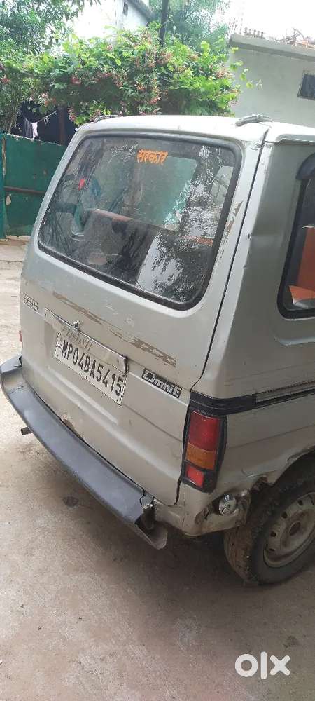 Maruti Suzuki Omni 2010 Year