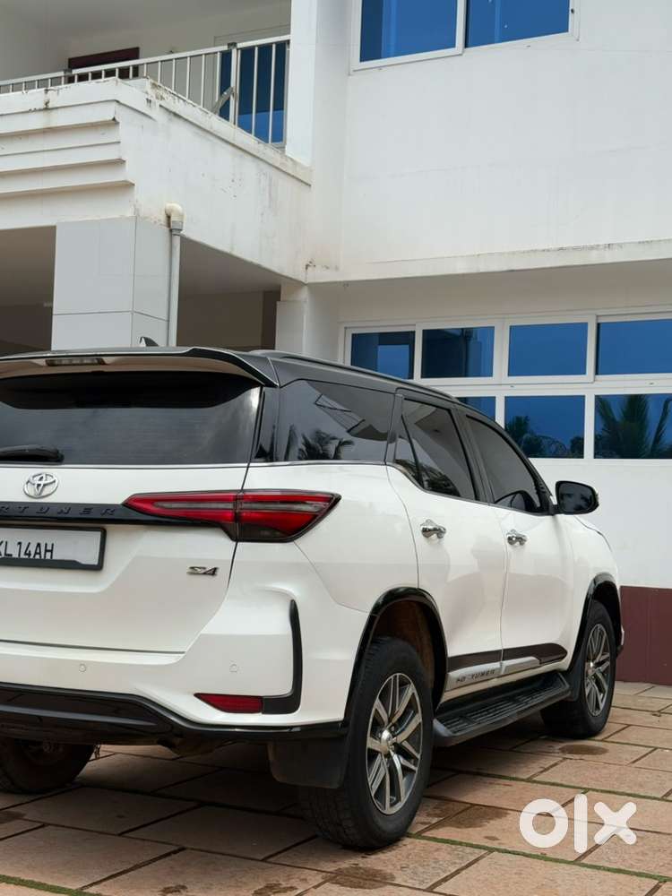 Toyota Fortuner Legender 4x4 2018