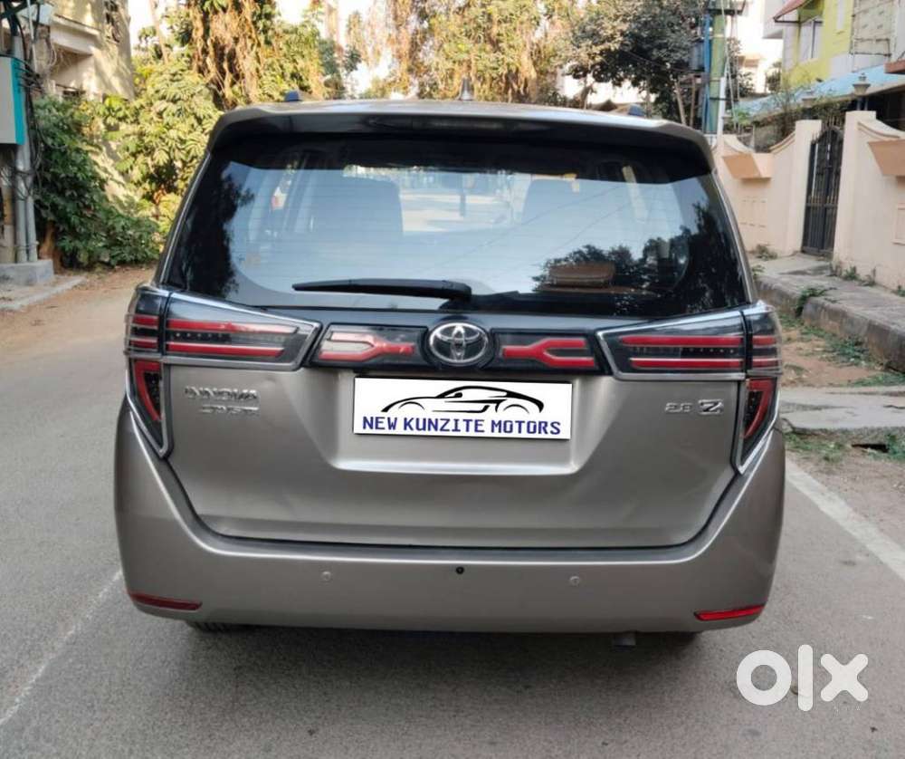 Toyota Innova Crysta 2.8z Automatic, 2017, Diesel