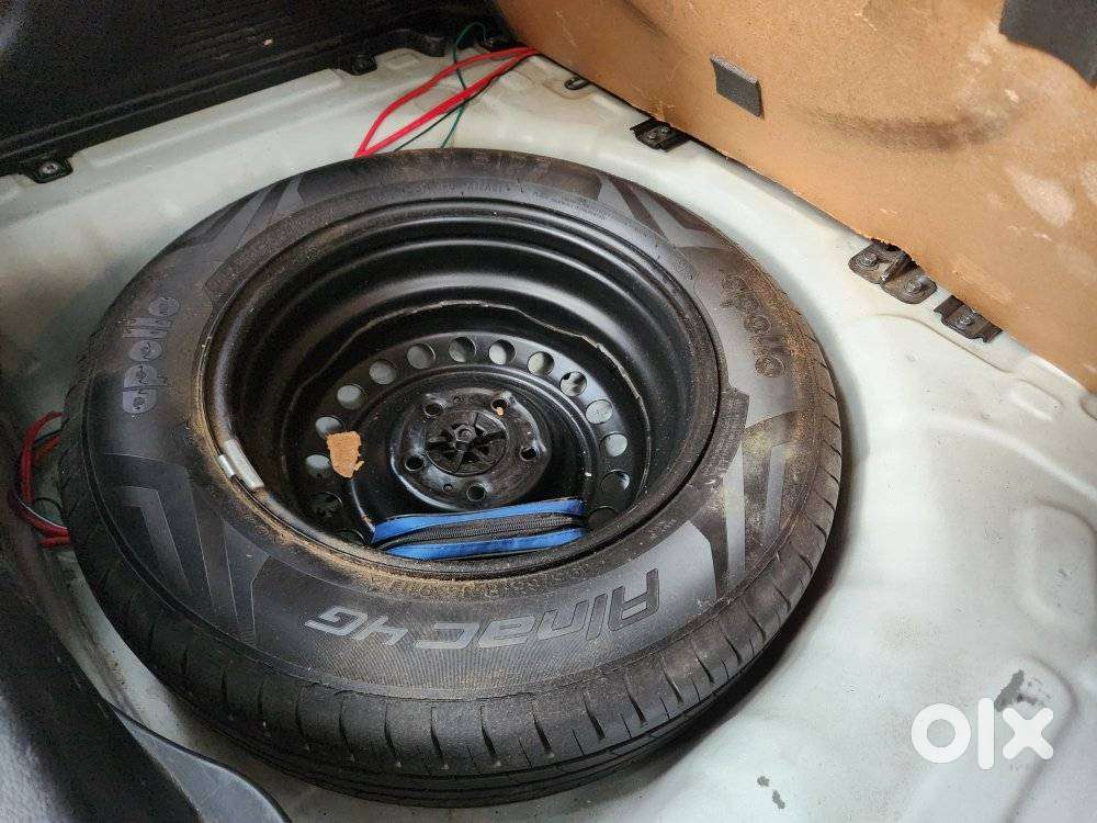 Hyundai Venue Sx Mt, 2022, Petrol