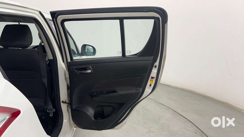 Maruti Suzuki Swift 1.3 Zxi, 2013, Petrol