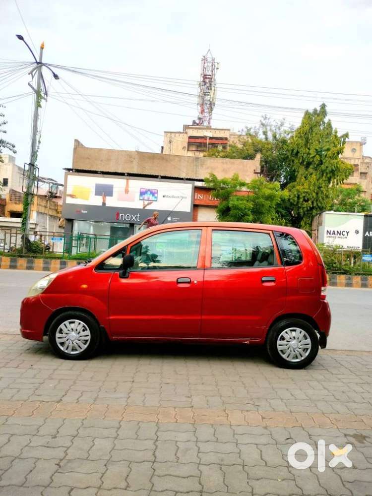 Maruti Suzuki Zen Estilo Lxi Bs Iv, 2011, Petrol