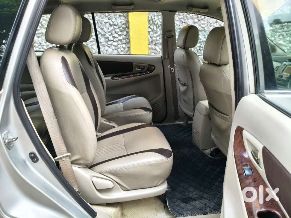 Toyota Innova 2.5 V 7 Str, 2013, Diesel