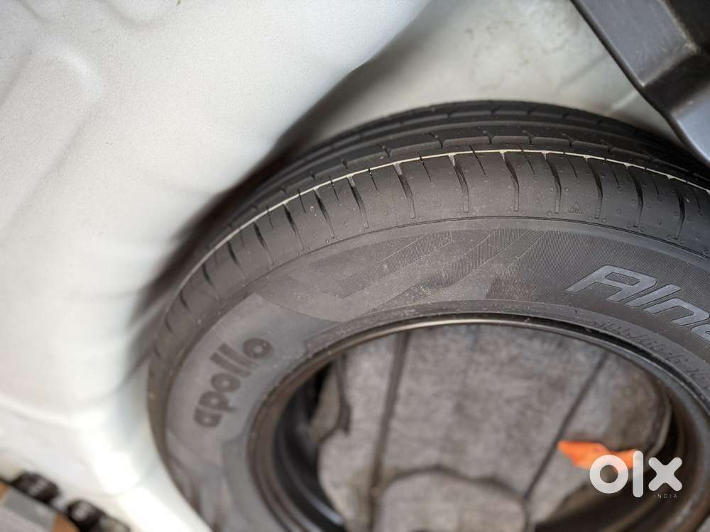 Hyundai Venue Sx Mt, 2023, Petrol