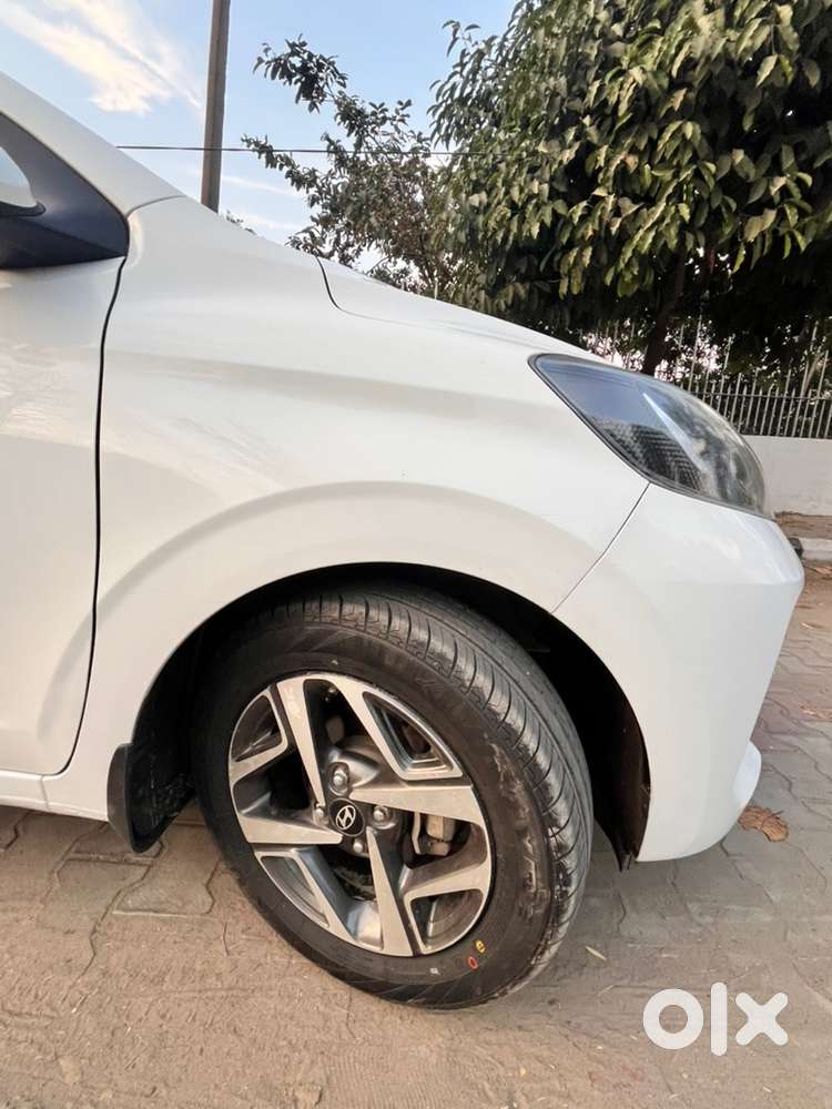 Hyundai Aura 2023 Petrol Well Maintained