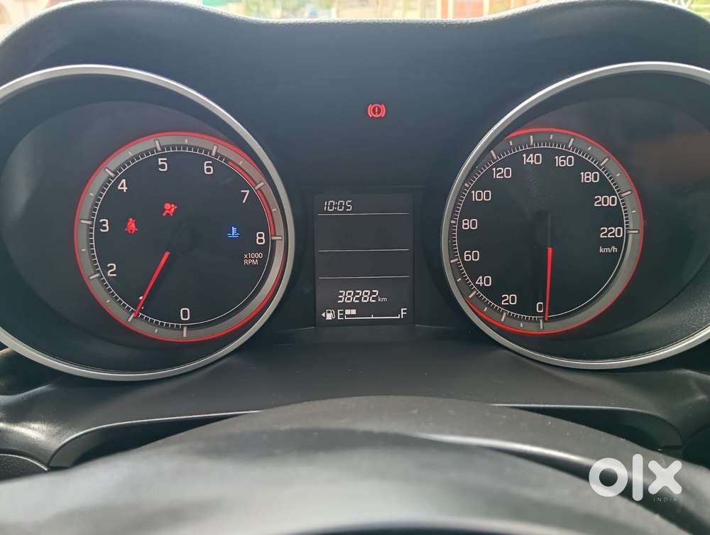 Maruti Suzuki Swift Vvt Vxi, 2023, Petrol