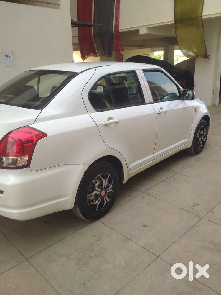Maruti Suzuki Dzire 2015