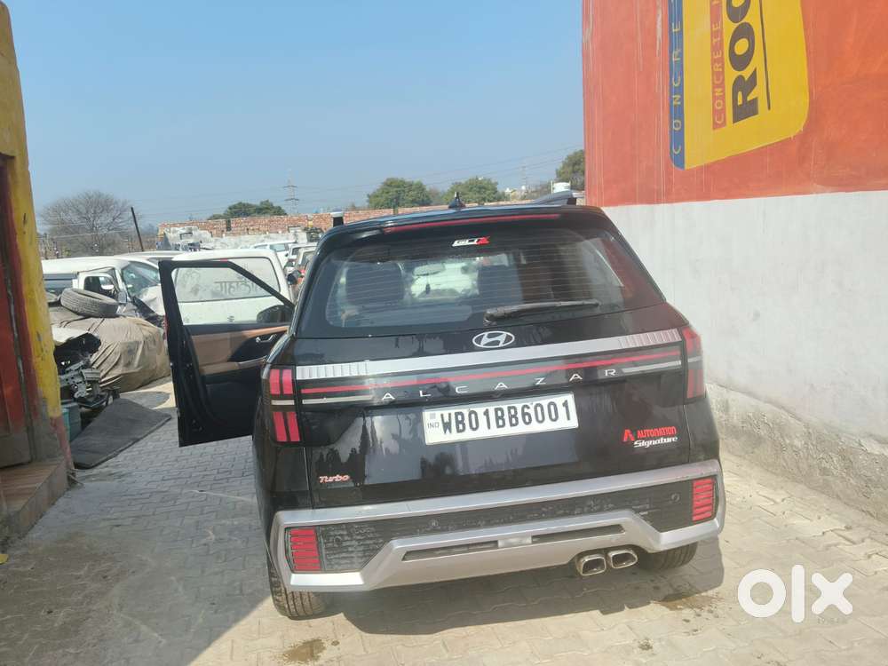 Hyundai Alcazar Signature (o) 6 Str 1.5 Petrol Dct, 2024, Petrol