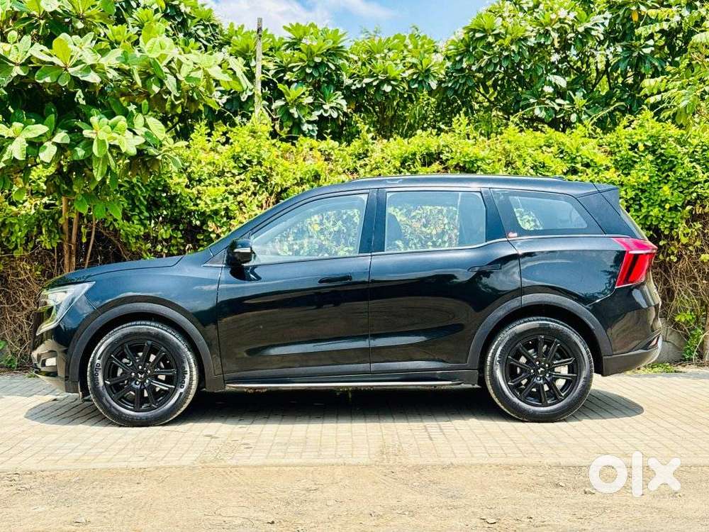 Mahindra Xuv700 Ax7 Luxury Pack Awd, 2025, Diesel