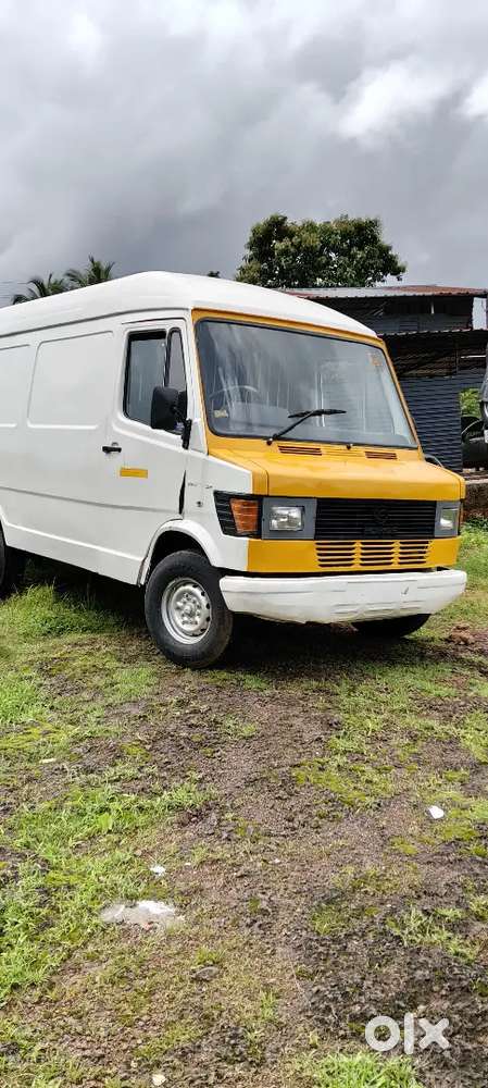 Force Motors Force One 2007 Diesel 100000 Km Driven