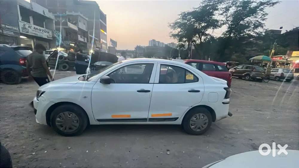 Maruti Suzuki Dzire 2025 Cng & Hybrids 51000 Km Driven