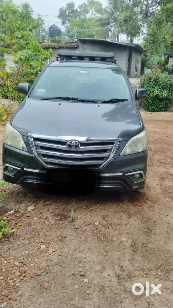Toyota Innova Diesel 2015
