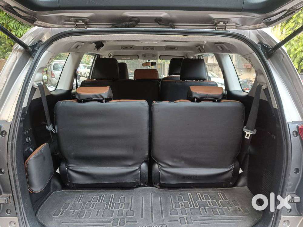 Toyota Innova Crysta 2.4 G Mt 8s, 2018, Diesel