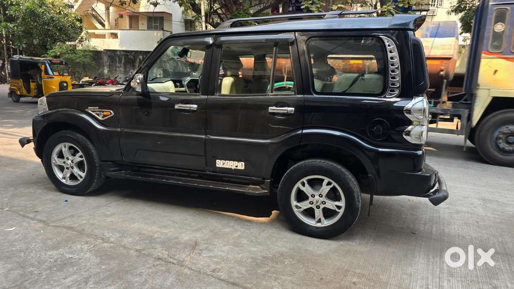 Mahindra Scorpio S10 7 Seater, 2017, Diesel