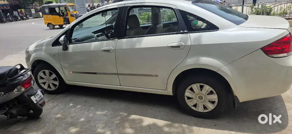 Fiat Linea 2014 Diesel 80000 Km Driven