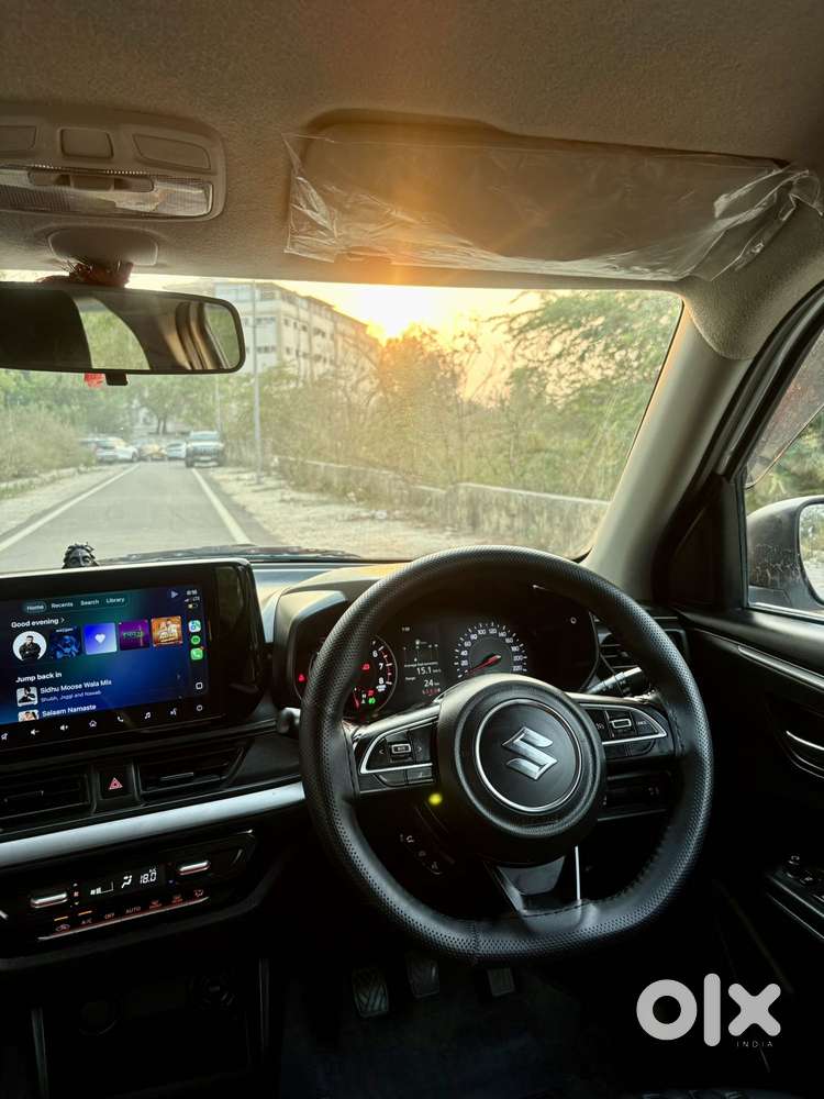 Maruti Suzuki Swift Zxi Plus Dual Tone, 2025, Petrol