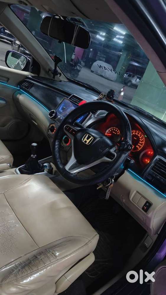 Honda City V Mt, 2010, Petrol