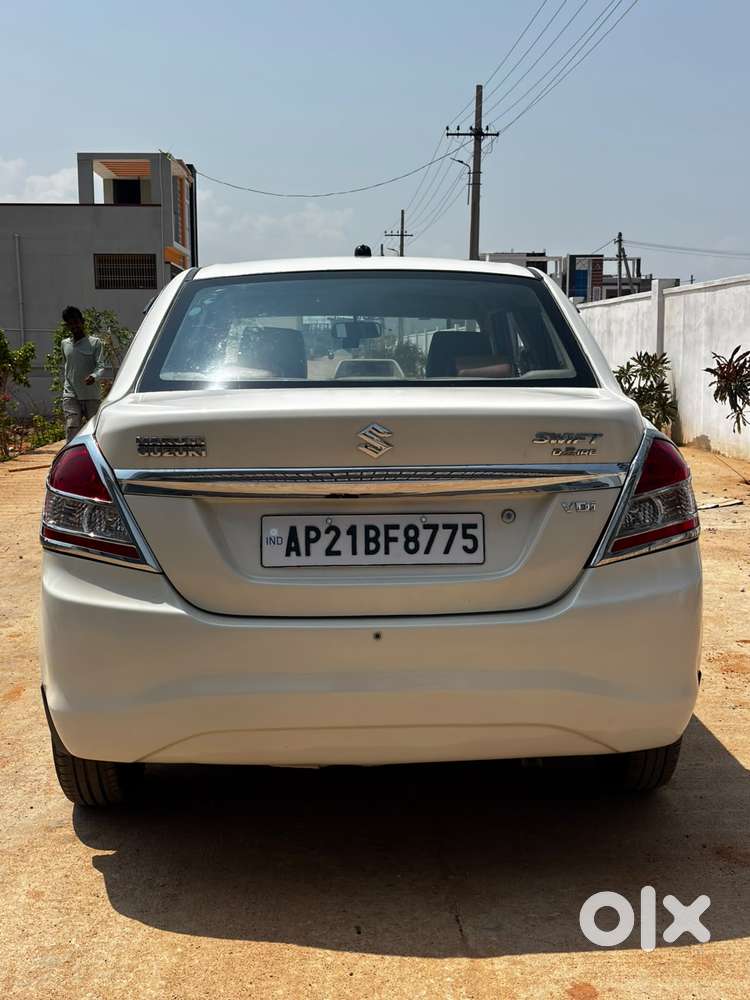 Maruti Suzuki Swift Dzire Vdi Bsiv, 2015, Diesel