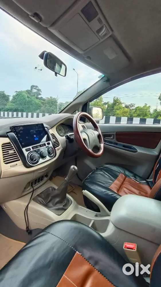 Urgent Sale Toyota Innova Diesel Manual 2014