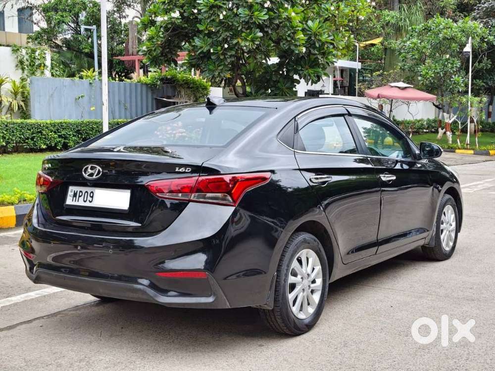 Hyundai Verna [ ] Fluidic 4s 1.6 Vtvt Sx At, 2018, Diesel